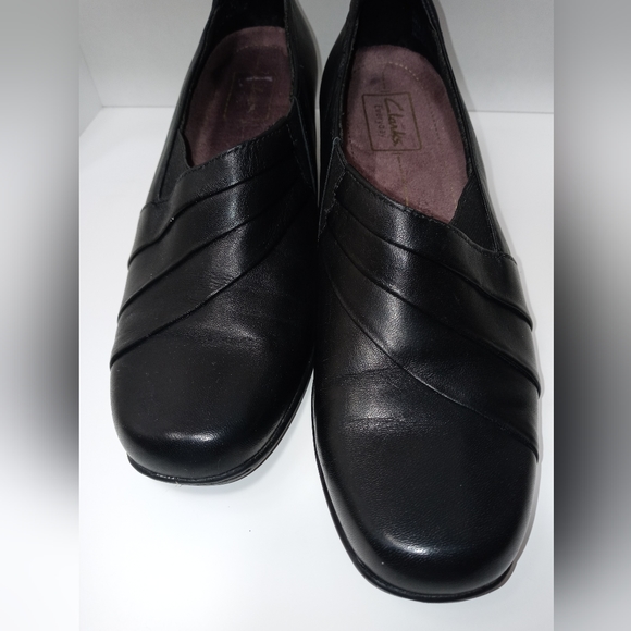 Clarks Active Air Black Leather Heeled Loafers 8M - Picture 4 of 6